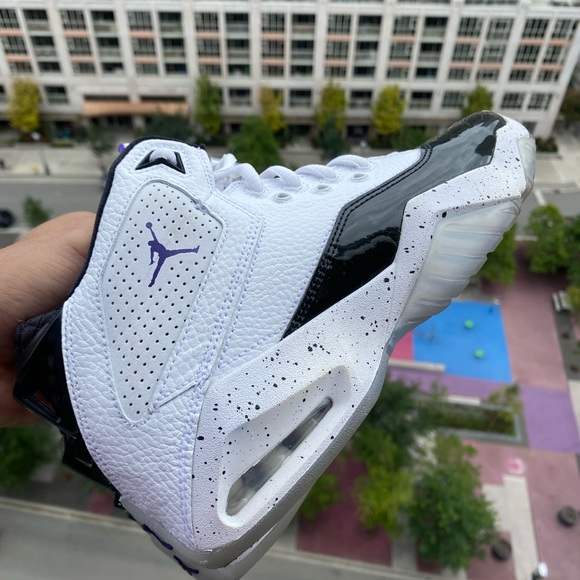 Nike Jordan B'Loyal 'White Court Purple' - Picture 2 of 6